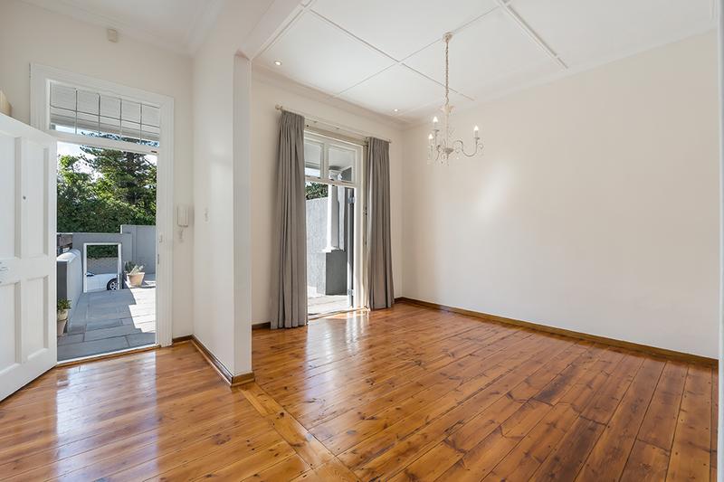 To Let 3 Bedroom Property for Rent in Fresnaye Western Cape